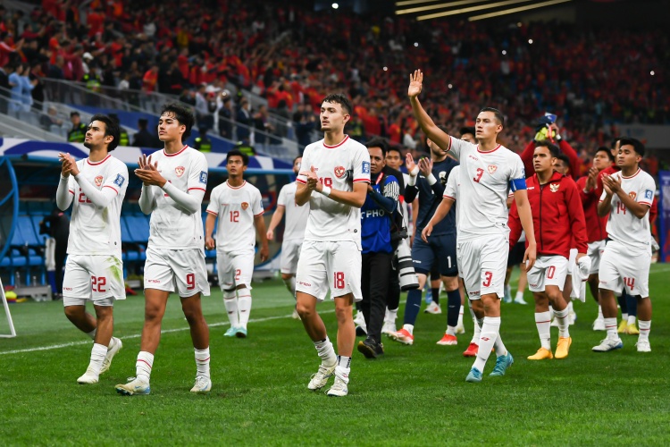 此前18強賽中國vs印尼延遲開球，中國、印尼兩隊收到FIFA罰單
